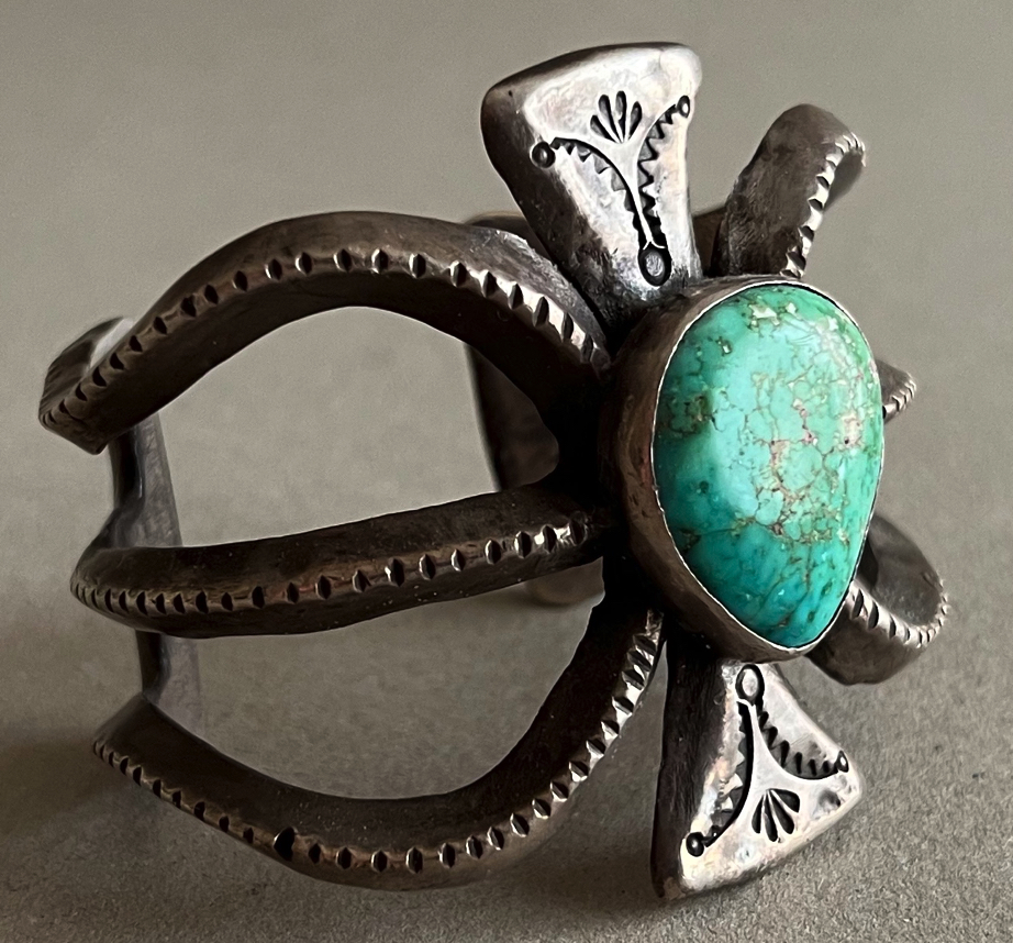 Incomparable Vintage Native American Navajo Sleeping Beauty Turquoise Sterling Silver Bracelet