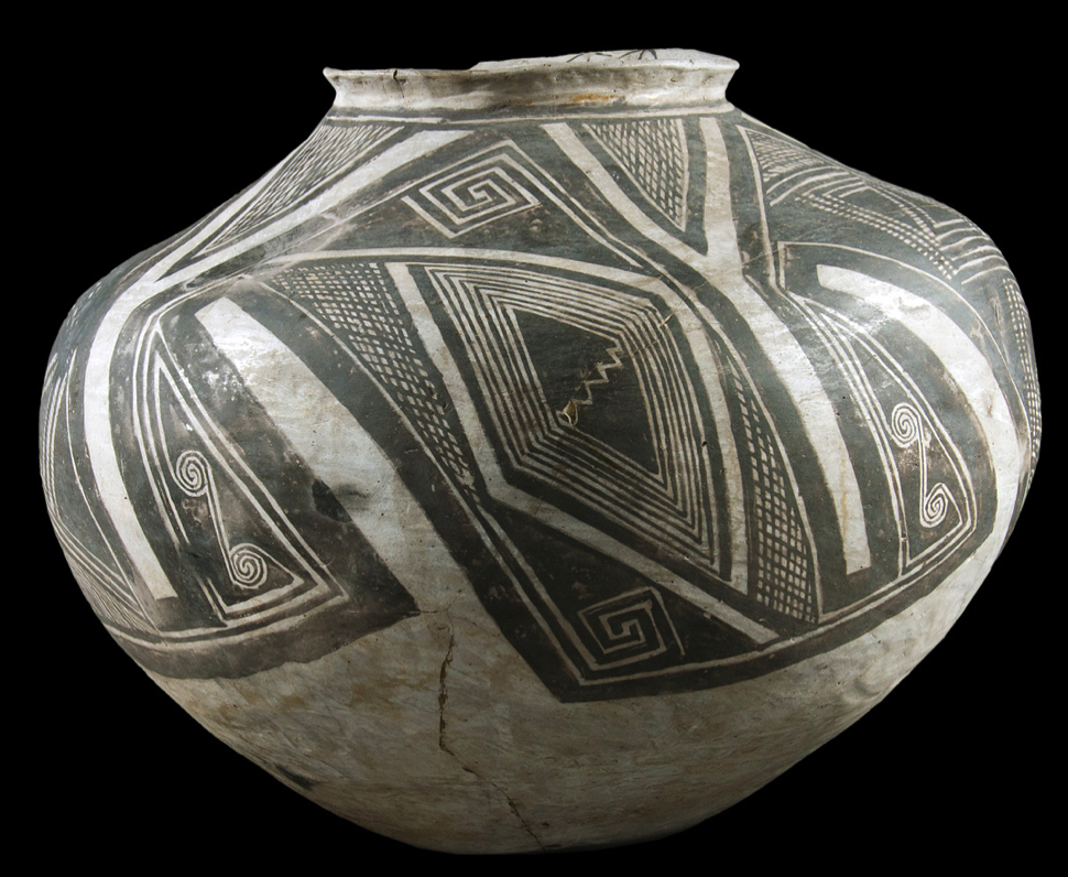Hopi Black on Cream Shallow Pottery Bowl or Plaque with
